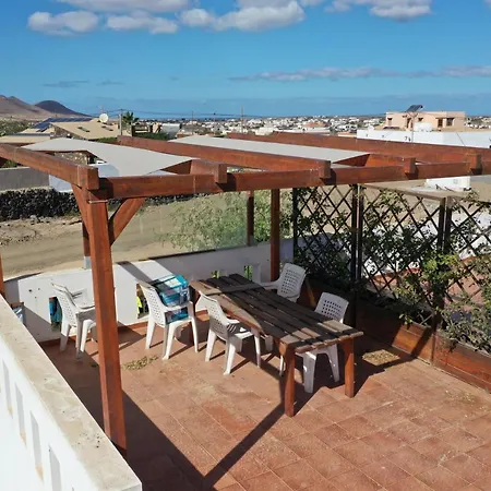 Bed and breakfast Da Mata Kite&surf House Lajares